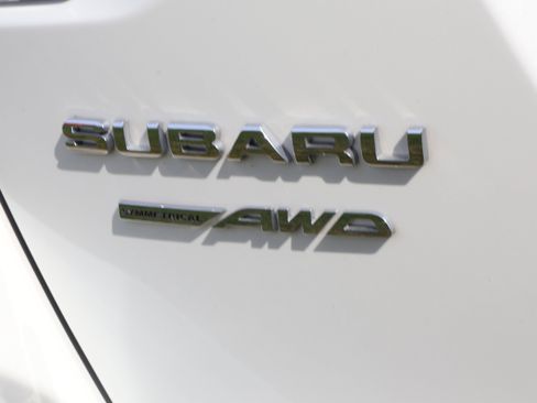 Used 2023 Subaru Outback Touring XT image 15