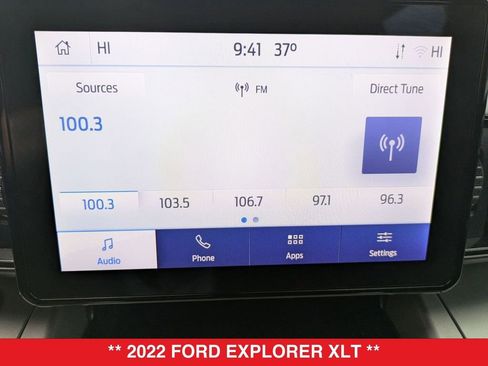 Used 2022 Ford Explorer XLT image 24