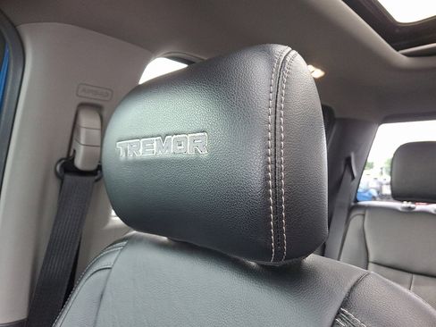 Used 2020 Ford F250 Lariat image 17