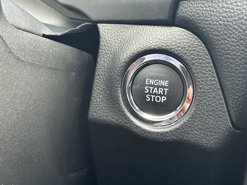 Used 2023 Toyota RAV4 XLE Premium image 24