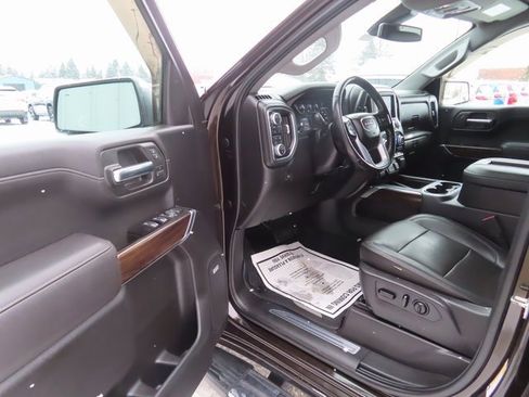 Used 2019 GMC Sierra 1500 SLT w/ SLT Premium Plus Package image 19