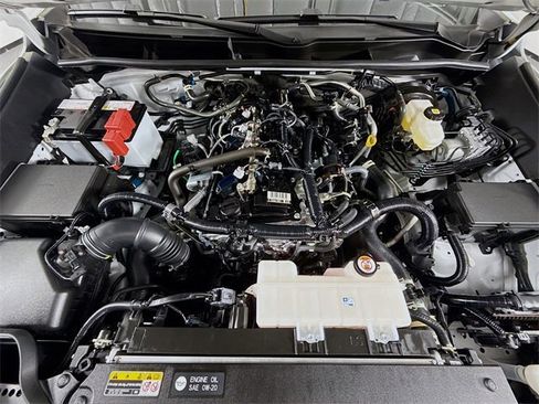 Certified 2025 Toyota 4Runner SR5 image 29