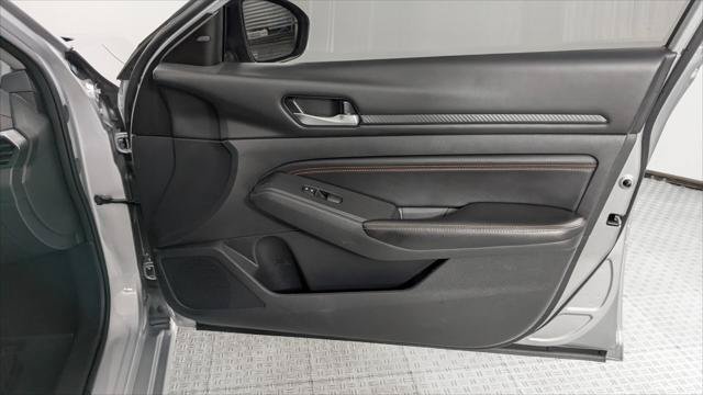 Used 2022 Nissan Altima 2.5 SR FWD image 22