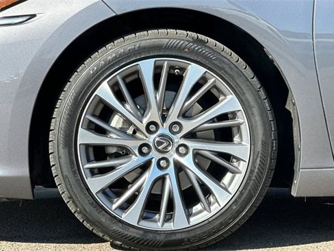 Used 2021 Lexus ES 250 250 w/ Premium Package image 28