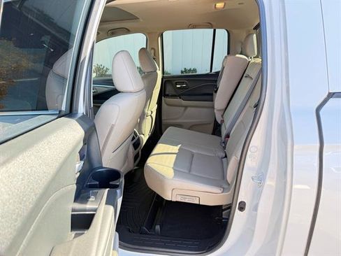 Used 2023 Honda Ridgeline RTL image 12