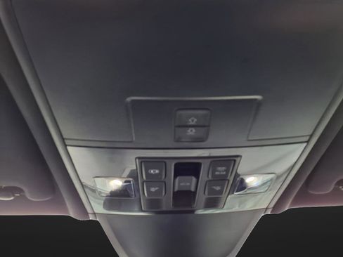 Used 2024 Volkswagen Tiguan SEL R-Line image 26