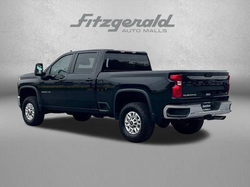 Used 2023 Chevrolet Silverado 2500 LT w/ Z71 Off-Road Package AWD/4WD image 8