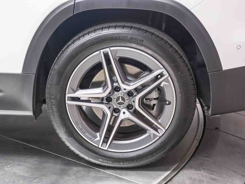 Certified 2021 Mercedes-Benz GLB 250 image 9