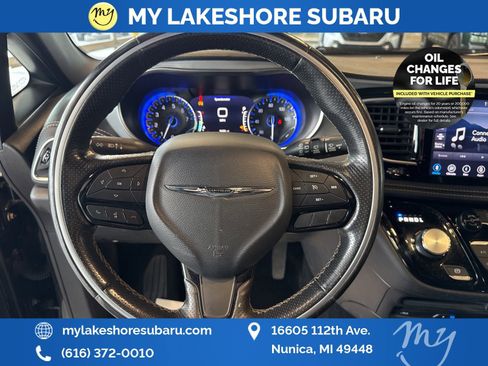 Used 2020 Chrysler Pacifica Limited w/ S Appearance Package image 19