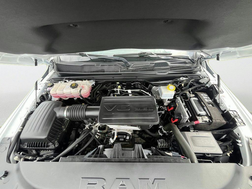 Used 2023 RAM 1500 Big Horn AWD/4WD image 30