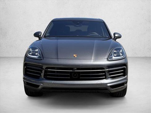 Used 2022 Porsche Cayenne AWD/4WD image 2
