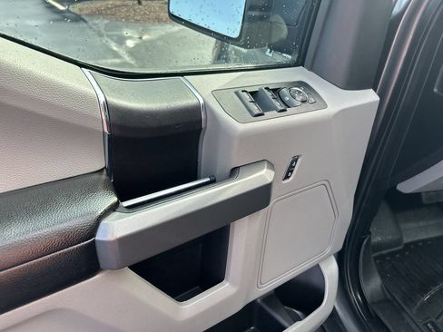 Used 2019 Ford F150 XLT AWD/4WD image 21