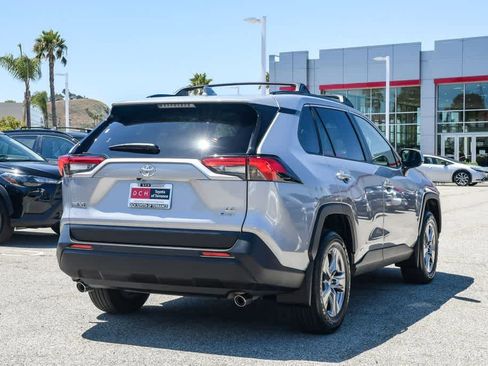 Used 2025 Toyota RAV4 LE AWD/4WD image 7