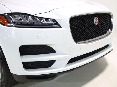 Used 2018 Jaguar F-PACE Prestige AWD/4WD image 27