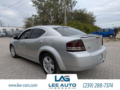Used 2008 Dodge Avenger SXT image 5