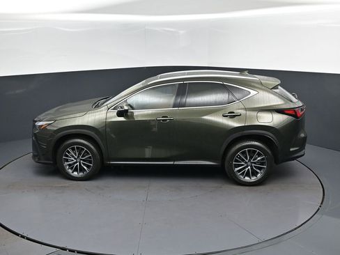 New 2026 Lexus NX 350 AWD image 32