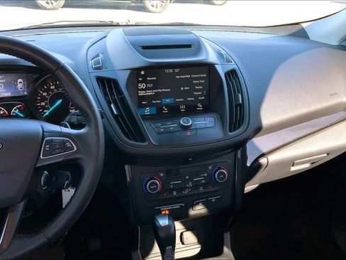 Used 2018 Ford Escape SE w/ Ford Safe & Smart Package image 5