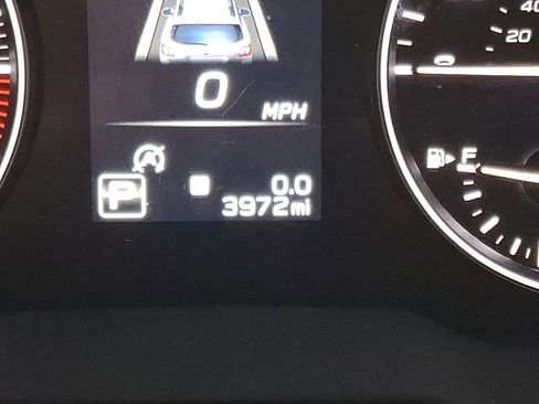 Certified 2025 Subaru Outback Premium image 24