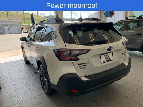 Certified 2025 Subaru Outback Onyx Edition XT w/ Popular Package #2 AWD/4WD image 8