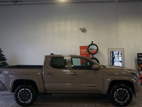 New 2026 Toyota Tacoma TRD Sport image 14