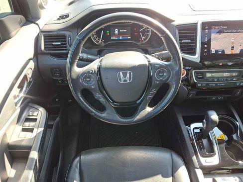 Used 2018 Honda Ridgeline RTL-E image 11