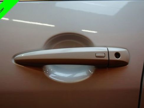Certified 2024 Nissan Sentra SR FWD image 74