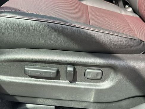 New 2026 Honda Ridgeline Black Edition image 10