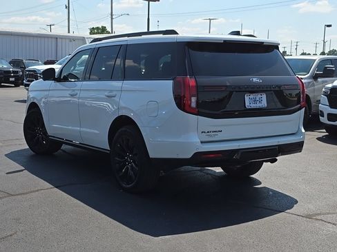 Used 2025 Ford Expedition Platinum w/ Stealth Appearance Package AWD/4WD image 58