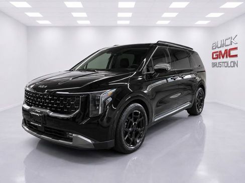 Used 2026 Kia Carnival SX w/ SX Dark Edition Package FWD image 2