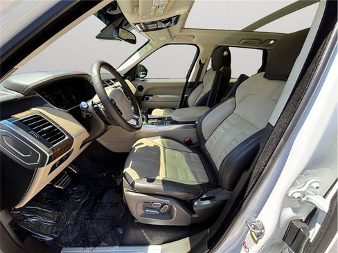 Used 2015 Land Rover Range Rover Sport Autobiography image 2