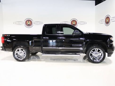 Used 2018 Chevrolet Silverado 1500 LTZ Z71 w/ LTZ Plus Package image 5