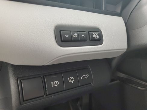 New 2026 Subaru Solterra Premium image 29