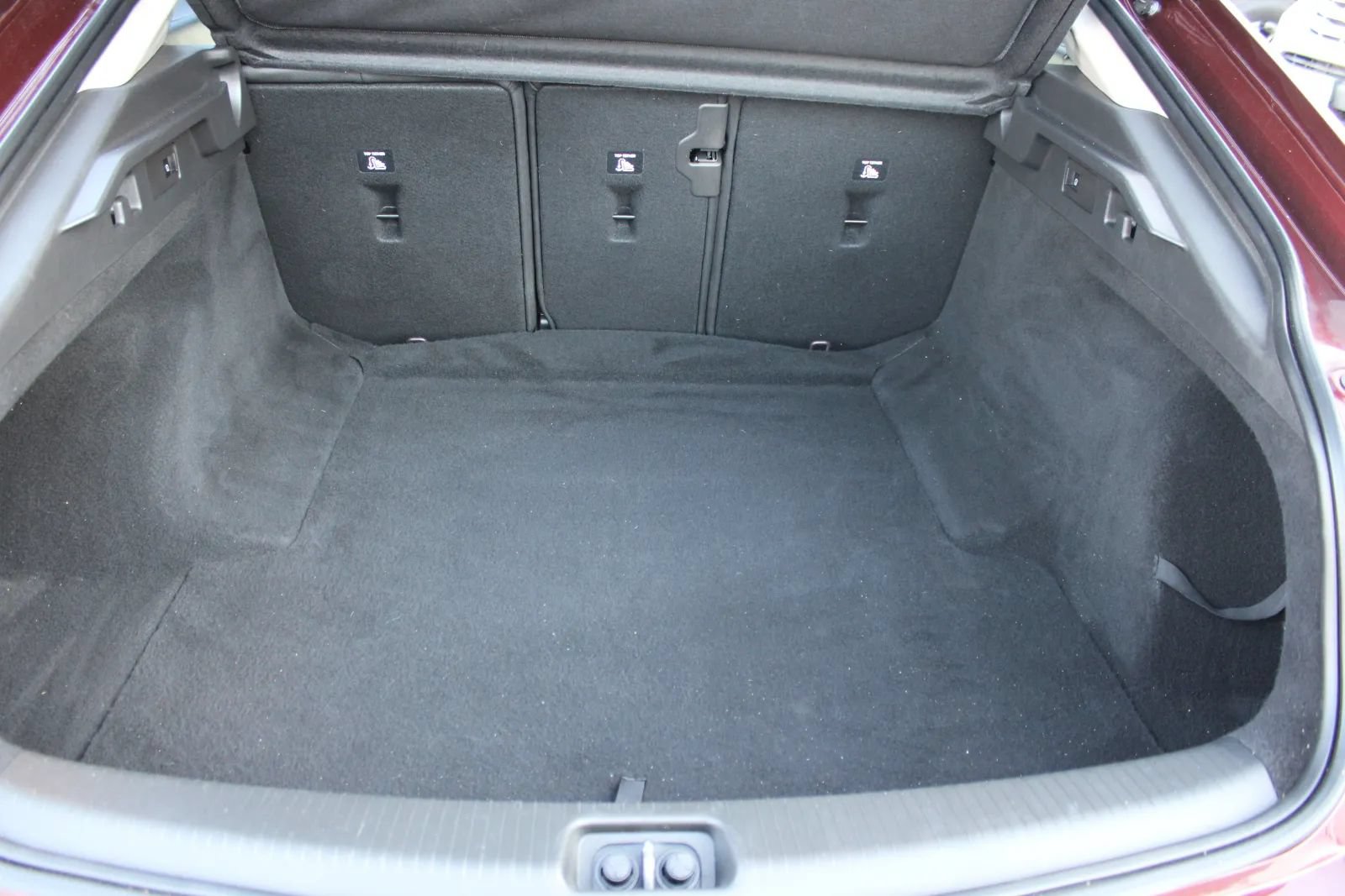 Used 2019 Buick Regal Essence FWD image 26