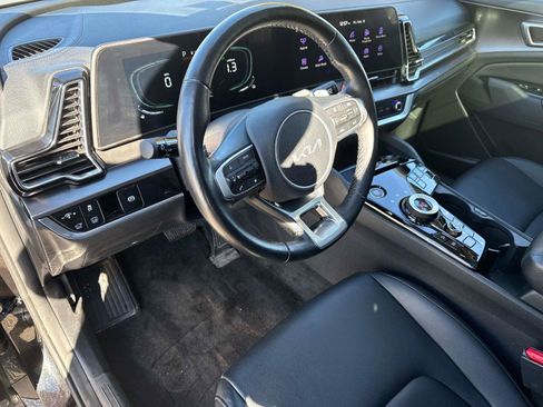 Used 2023 Kia Sportage EX w/ EX Premium Package image 22