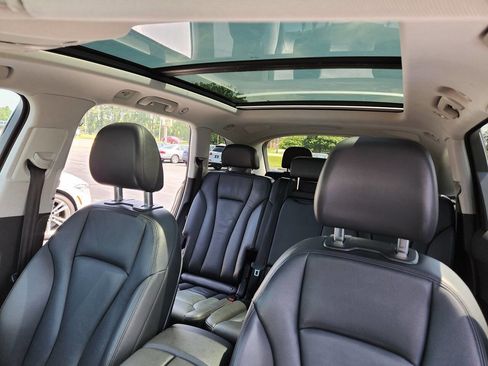 Used 2018 Audi Q7 2.0T Premium Plus image 12