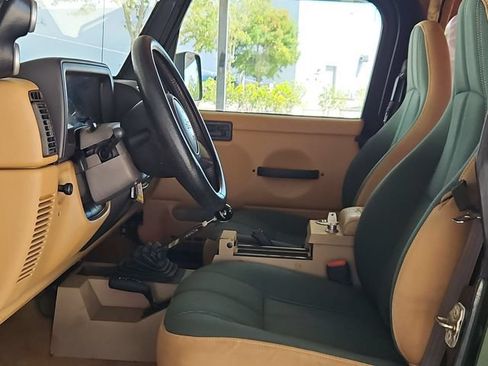 Used 1997 Jeep Wrangler Sahara AWD/4WD image 20