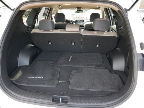 Used 2023 Hyundai Santa Fe SE FWD image 18
