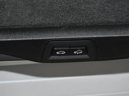 Used 2026 BMW X7 xDrive40i image 71