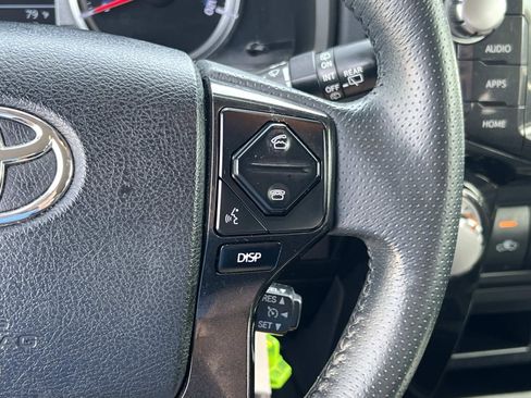 Used 2019 Toyota 4Runner TRD Off-Road AWD/4WD image 26