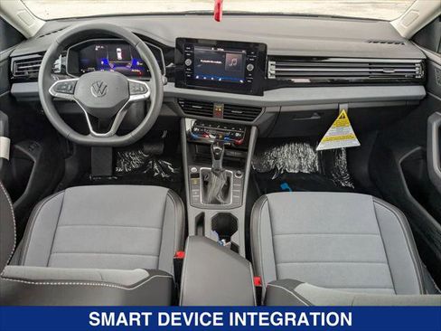 New 2026 Volkswagen Jetta SE image 15