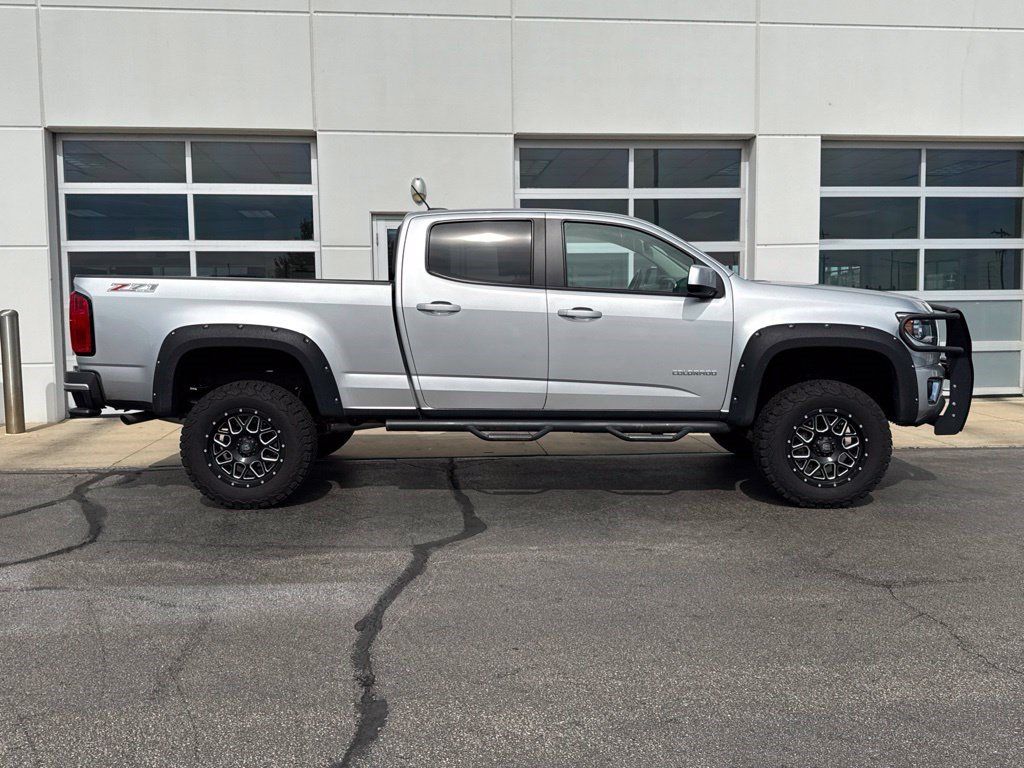 Used 2016 Chevrolet Colorado Z71 AWD/4WD image 3