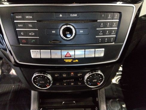 Used 2017 Mercedes-Benz GLE 350 4MATIC image 24