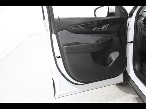 Certified 2024 Chevrolet TrailBlazer LT w/ LT Cold Weather Package image 4