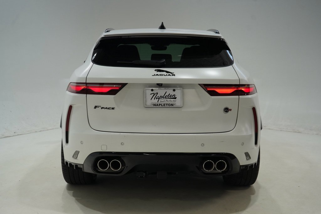 Used 2023 Jaguar F-PACE SVR AWD/4WD image 7