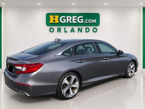 Used 2018 Honda Accord Touring image 6