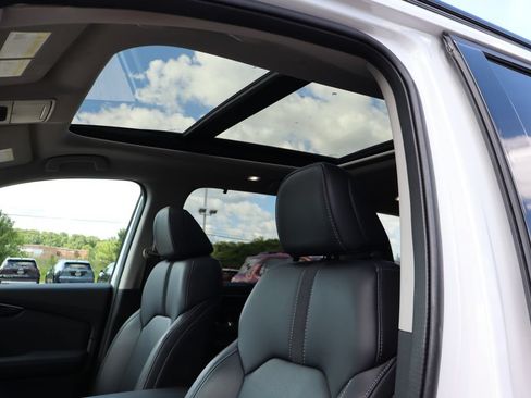 Used 2023 Honda Pilot Touring image 24