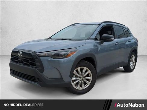 Certified 2026 Toyota Corolla Cross LE FWD image 1