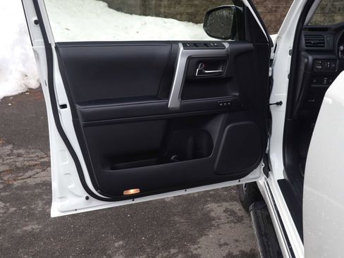 Used 2023 Toyota 4Runner Limited image 22