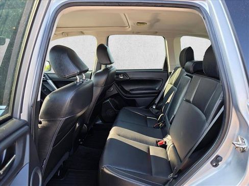 Used 2018 Subaru Forester 2.5i Limited AWD/4WD image 17