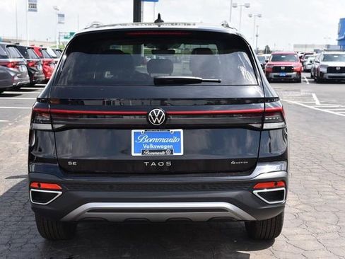 New 2026 Volkswagen Taos SE AWD/4WD image 6
